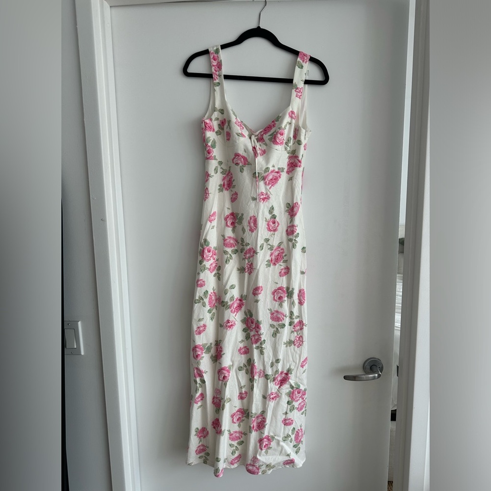NWT Wayf roses dress